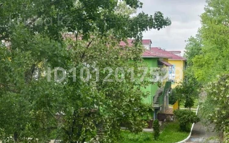 2-бөлмелі пәтер · 56 м² · 3/5 қабат, Водник-3 100, бағасы: 19.5 млн ₸ в Боралдае (Бурундай), мкр Водник-3 — фото 3