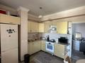3-комнатная квартира · 90 м² · 4/15 этаж, Толе би 273/5 за 380 000 ₸ в Алматы, Алмалинский р-н — фото 4