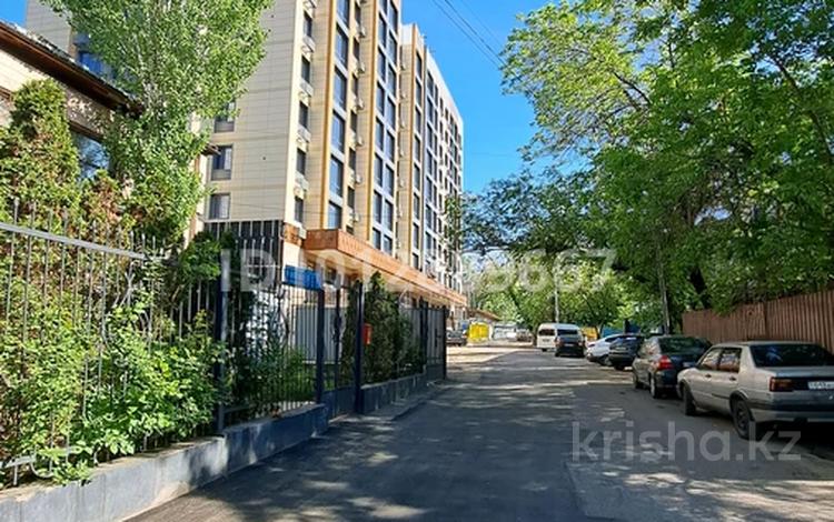1-комнатная квартира · 45 м² · 3/9 этаж, Радостовца 165/1 за 43.8 млн ₸ в Алматы, Бостандыкский р-н — фото 2