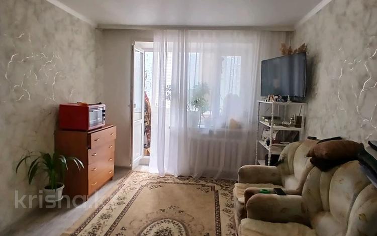 3-комнатная квартира · 61 м² · 2/5 этаж, Тюленина за 21 млн ₸ в Уральске — фото 2