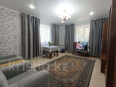 3-комнатная квартира · 58 м² · 1/2 этаж, Майкудук, Лихачева 8 за 9.5 млн ₸ в Караганде, Алихана Бокейханова р-н