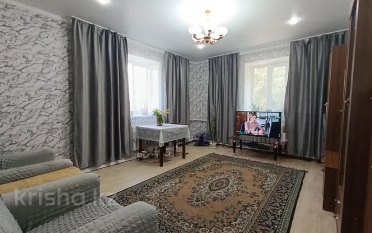 3-комнатная квартира · 58 м² · 1/2 этаж, Майкудук, Лихачева 8 за 9.5 млн ₸ в Караганде, Алихана Бокейханова р-н — фото 2