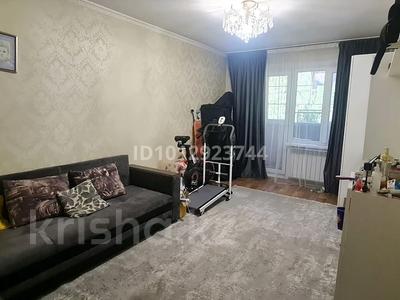 3-комнатная квартира · 63 м² · 2/5 этаж, мкр Орбита-1 8 — Навои, между Биржана и Торайгырова за 46 млн ₸ в Алматы, Бостандыкский р-н