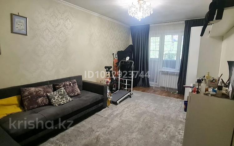3-комнатная квартира · 63 м² · 2/5 этаж, мкр Орбита-1 8 — Навои, между Биржана и Торайгырова за 46 млн ₸ в Алматы, Бостандыкский р-н — фото 2