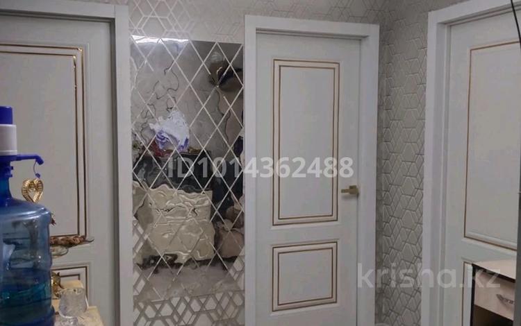 3-комнатная квартира · 64 м² · 4/5 этаж, 7 36 — Садик, школа, Лунный проспект за 12 млн ₸ в Степногорске — фото 2