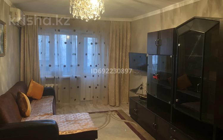 2-бөлмелі пәтер · 45 м² · 2/5 қабат, мкр Центральный, Алипова 2 — Азаттык (Санатория), бағасы: 180 000 ₸ в Атырау — фото 5
