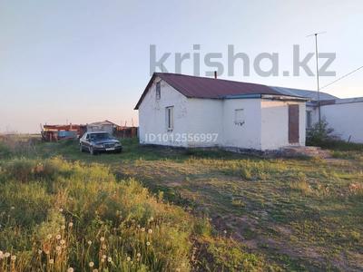 Отдельный дом · 4 комнаты · 48.8 м² · 15 сот., Бауыржан Момышулы 6/1 за 12 млн 〒 в Воздвиженке