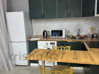 Аренда квартир посуточно в Карагандинской обл.: 1-комнатная квартира · 47 м² · 8/10 этаж, мкр Юго-Восток, Микрорайон Байкена Ашимова 21А — Караганда Арена, Теннисный центр, Глобал Сити, центр бокса Серика Сапиева, Прокуратура за 14 000 〒 1-комнатная квартира · 47 м² · 8/10 этаж, мкр Юго-Восток, Микрорайон Байкена Ашимова 21А — Караганда Арена, Теннисный центр, Глобал Сити, центр бокса Серика Сапиева, Прокуратура за 14 000 〒 в Казыбек би р-н
