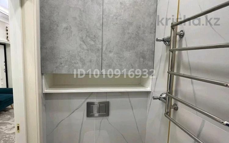 4-комнатная квартира · 200 м², 16-й мкр 36 дом за 80 млн ₸ в Актау — фото 2