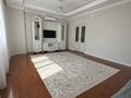 2-комнатная квартира · 80 м² · 8/9 этаж, Валиханова 13-21 — Валиханова за 350 000 ₸ в Атырау — фото 10