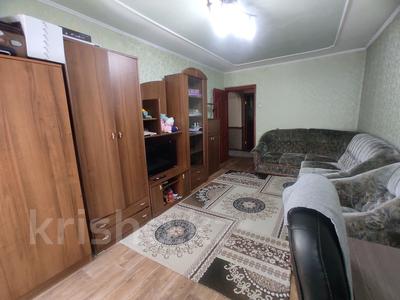 2-комнатная квартира, 52 м², 3/5 этаж, мкр Тастак-2 2 — Тлендиева за 30.5 млн 〒 в Алматы, Алмалинский р-н
