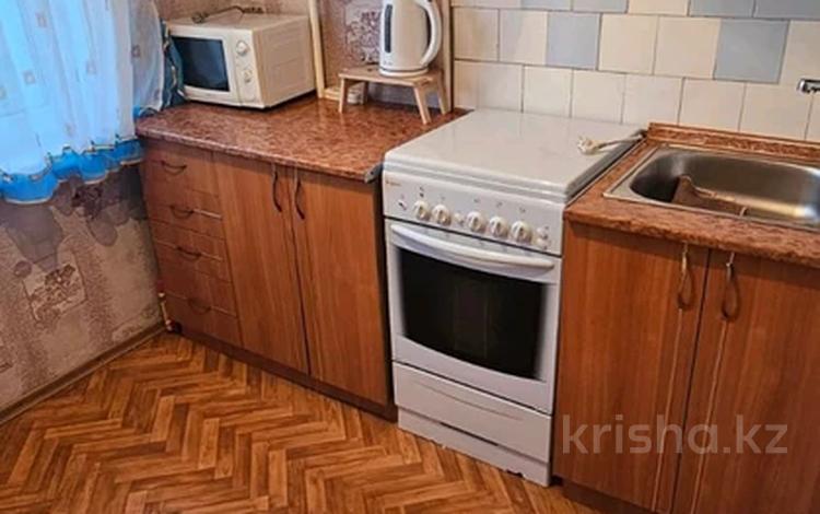 2-бөлмелі пәтер · 44 м² · 3/5 қабат, ул. Нурсултана Назарбаева 130, бағасы: 15.5 млн ₸ в Петропавловске — фото 2