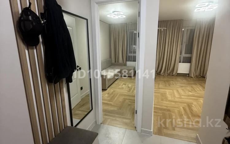 1-комнатная квартира · 37 м² · 2/9 этаж, мкр Шугыла, Жунисова 2/25 — Толе Би -проспект Алатау за 250 000 ₸ в Алматы, Наурызбайский р-н — фото 2
