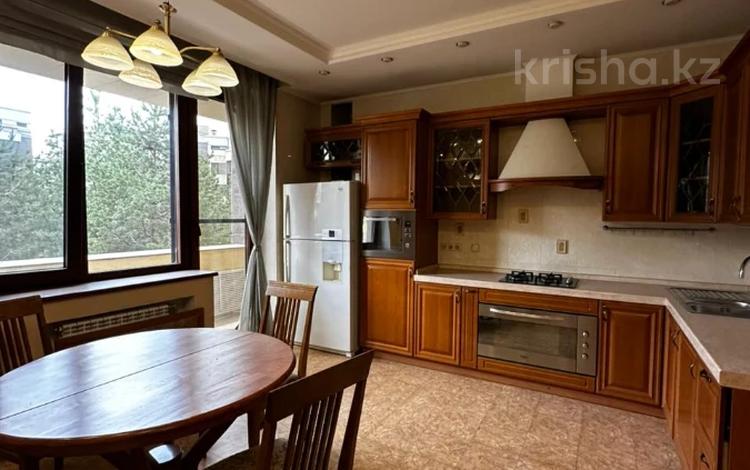 3-комнатная квартира · 170 м² · 4/6 этаж, Рахмадиева — Горячая цена за 145 млн ₸ в Алматы, Бостандыкский р-н — фото 11