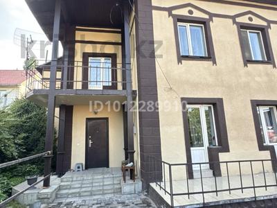 Отдельный дом · 4 комнаты · 236 м² · 6 сот., Центральная ул. 33 за 120 млн ₸ в Алматы, Наурызбайский р-н