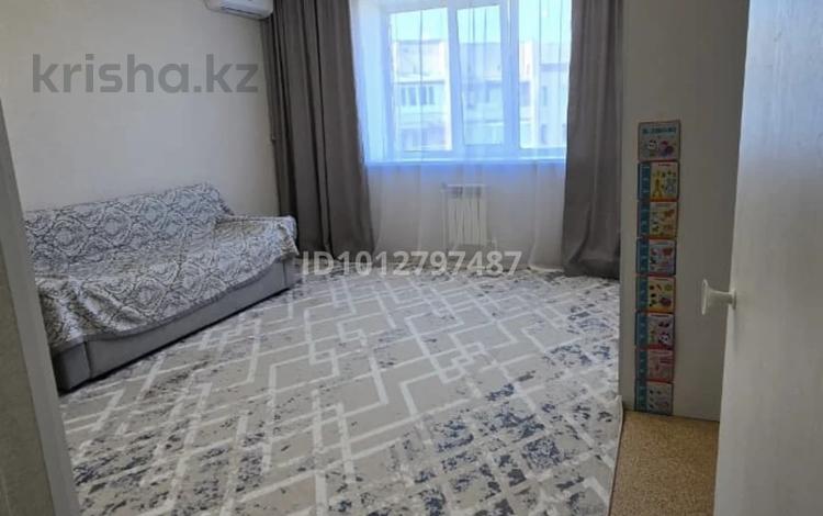 1-бөлмелі пәтер · 40 м² · 8/9 қабат, Гагарина 1, бағасы: 14.7 млн ₸ в Уральске — фото 2