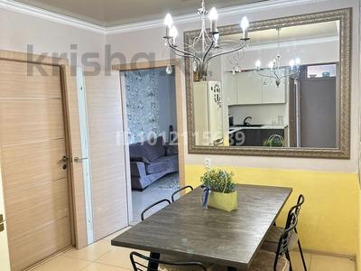 3-бөлмелі пәтер · 90 м² · 2/10 қабат, мкр Юго-Восток, мкр Гульдер 1 11, бағасы: 33 млн ₸ в Караганде, Казыбек би р-н