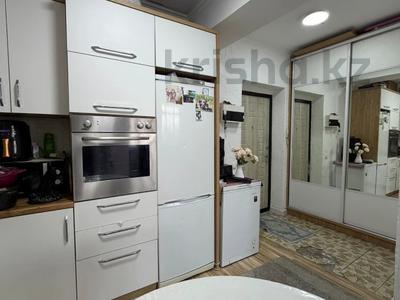 2-бөлмелі пәтер · 40 м² · 1/9 қабат, Айнабұлақ-2 ш/а. — Жумабаева, бағасы: 25.6 млн ₸ в Алматы, Жетысуский р-н