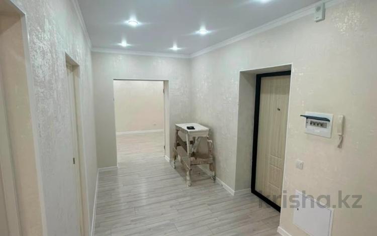 2-комнатная квартира · 63 м² · 1/5 этаж, мкр. Алтын орда за 27.5 млн ₸ в Актобе — фото 2