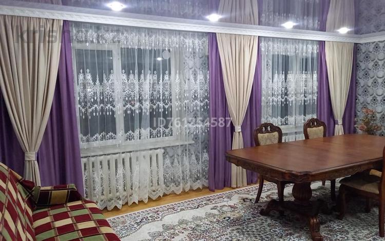 4-комнатная квартира · 100 м² · 2/5 этаж, Байзак батыра 219 — перед ЖД вокзалом за 35 млн ₸ в Таразе — фото 15