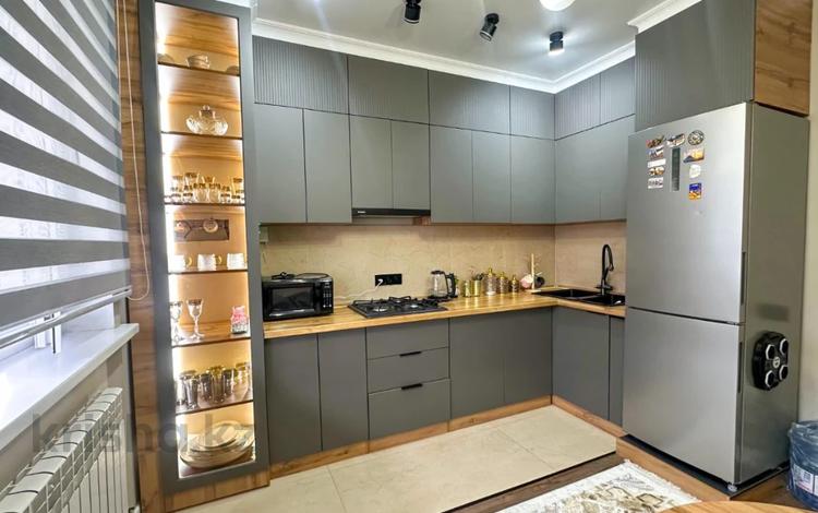 2-бөлмелі пәтер · 70.1 м² · 5/5 қабат, Самал, бағасы: 31 млн ₸ в Талдыкоргане, мкр Самал — фото 16