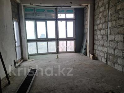 5-бөлмелі пәтер · 176 м² · 15/15 қабат, Навои 70, бағасы: 85 млн ₸ в Алматы, Ауэзовский р-н
