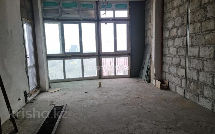 5-бөлмелі пәтер · 176 м² · 15/15 қабат, Навои 70, бағасы: 85 млн ₸ в Алматы, Ауэзовский р-н — фото 2