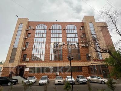 Офисы, конференц-залы, кабинеты и рабочие места · 1500 м² за 7.5 млн 〒 в Актау, 8-й мкр