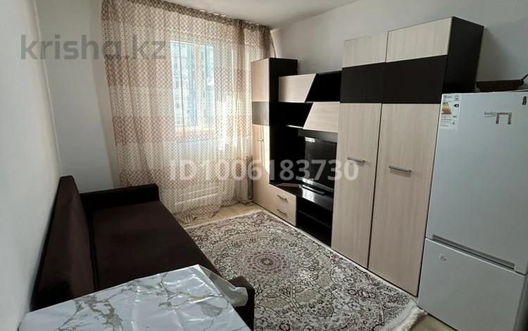 1-комнатная квартира · 17 м² · 5/9 этаж, Райымбек Батыр 277 — Магазин Хозяюшка за 14 млн 〒 в  — фото 2