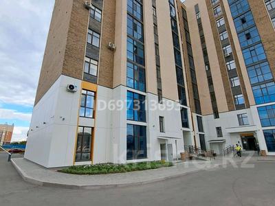 3-комнатная квартира · 98.5 м² · 3/10 этаж, мкр Юго-Восток, Строителей 33/14 — 12 месяцев за 53 млн 〒 в Караганде, Казыбек би р-н