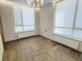 3-комнатная квартира · 102.2 м² · 4/9 этаж, Е 900 6 за 111.9 млн ₸ в Астане, Нура р-н — фото 12