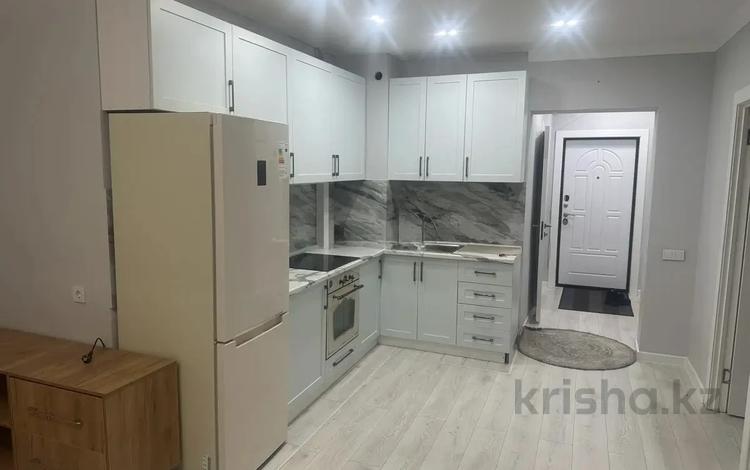 2-бөлмелі пәтер · 45.6 м² · 7/9 қабат, Ақсай-5 ш/а., мкр Аксай, Б. Момышулы 25, бағасы: 32.5 млн ₸ в Алматы, Ауэзовский р-н — фото 2