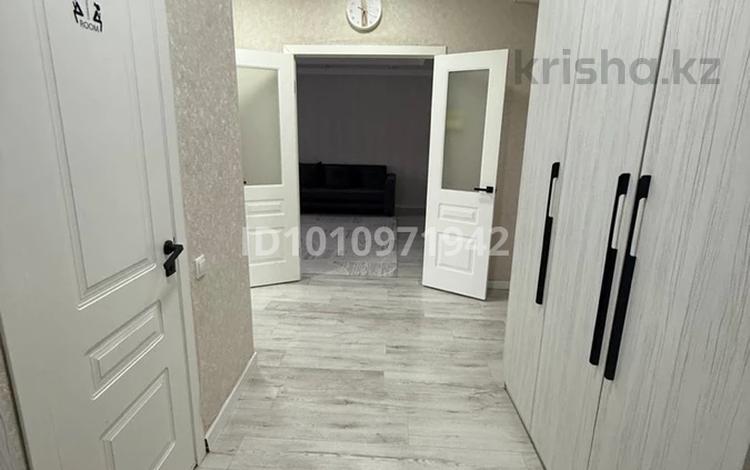 3-комнатная квартира · 100 м² · 3/5 этаж, мкр. Алтын орда, Алтын орда 16А за 36 млн ₸ в Актобе — фото 2