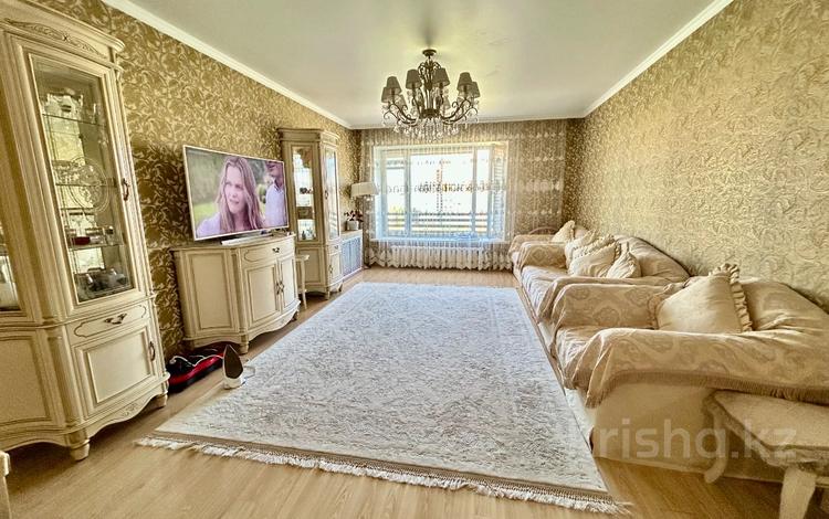 2-комнатная квартира · 72.2 м² · 9/9 этаж, Акмешит 5a за 49 млн ₸ в Астане, Есильский р-н — фото 2