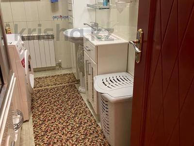 Отдельный дом · 7 комнат · 300 м² · 9 сот., мкр Достык, Улагат 2 — Абая Момышулы возле метро за 600 000 ₸ в Алматы, Ауэзовский р-н