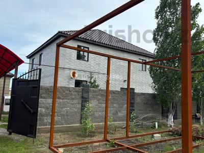 Отдельный дом · 6 комнат · 300 м² · 10 сот., жилой массив Кызылжар — Кызылжар 2 930 за 60 млн ₸ в Актобе