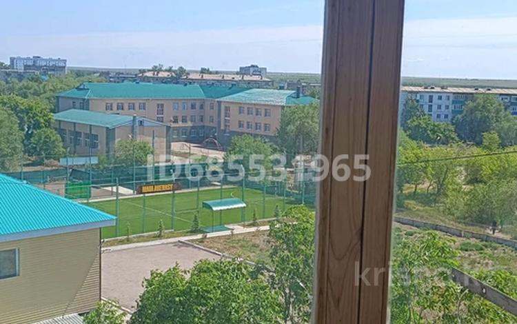 2-бөлмелі пәтер · 48 м² · 5/5 қабат, 10 мкр 7 — Магазин Весна, бағасы: ~ 11 млн ₸ в Рудном — фото 7
