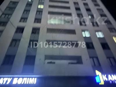 2-бөлмелі пәтер · 60 м² · 4/10 қабат, Нұрсәт ш/а, Мкр Нурсат 2 37 — Напротив сейтжан мешеть, бағасы: 300 000 ₸ в Шымкенте, Каратауский р-н