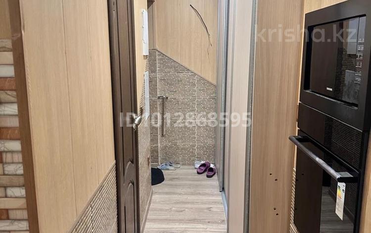 1-бөлмелі пәтер · 30 м² · 1/5 қабат, мкр Алмагуль, Жарокова, бағасы: 30 млн ₸ в Алматы, Бостандыкский р-н — фото 2