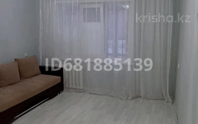1-комнатная квартира, 30 м², 1/5 этаж помесячно, Нурмагамбетова за 80 000 〒 в Павлодаре — фото 2