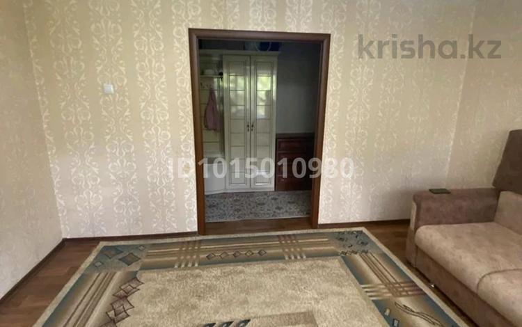 2-комнатная квартира · 54 м² · 2/10 этаж, Каржаубайулы 259а — Школа 15 за 180 000 ₸ в Семее, Красный Кордон — фото 2