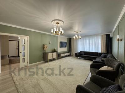 3-комнатная квартира · 123 м² · 5/9 этаж, Алии Молдагуловой 57г за 56.5 млн 〒 в Актобе
