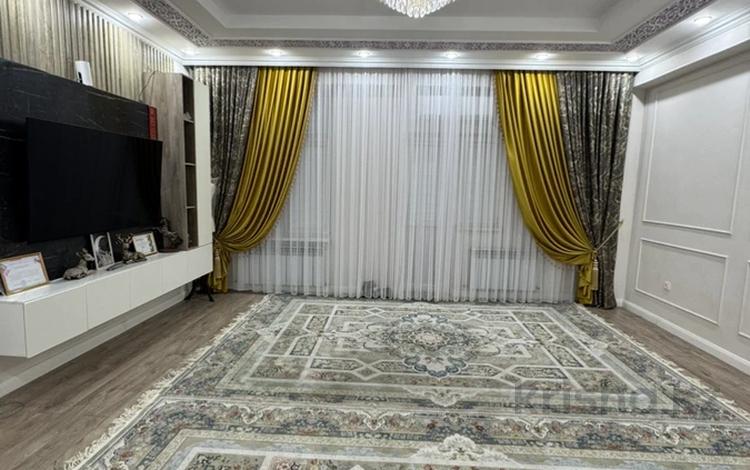 4-комнатная квартира · 140 м² · 10/10 этаж, мкр. 18А 10 за 65 млн ₸ в Актау, 18-й мкр  — фото 2