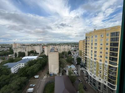 3-бөлмелі пәтер · 92 м² · 15/25 қабат, мкр 11 112В, бағасы: 16.5 млн ₸ в Актобе