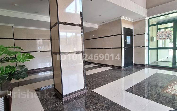 3-комнатная квартира · 92 м² · 15/25 этаж, мкр 11 112В за 16.5 млн ₸ в Актобе — фото 21