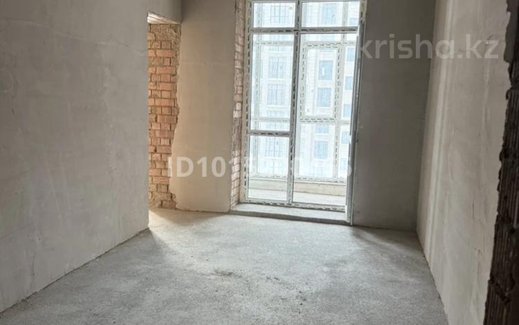 4-комнатная квартира · 135.8 м² · 5/10 этаж, Алихан Бокейхан 13 — Орынбор за 78 млн ₸ в Астане, Есильский р-н — фото 3