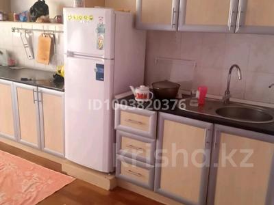 3-комнатная квартира · 90 м² · 3/5 этаж, 21-й мкр 37 — Военгородок за 150 000 〒 в Актау