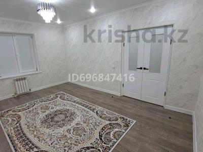 1-бөлмелі пәтер, 36 м², 5/5 қабат, мкр Нурсая, Күншуақ 1/7, бағасы: 13 млн 〒 в Атырау, мкр Нурсая