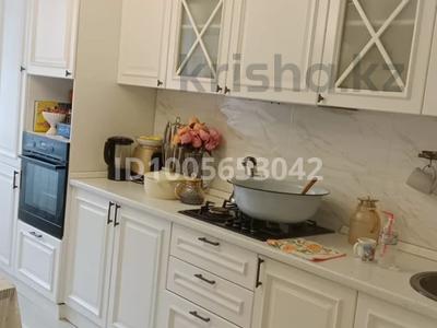 2-комнатная квартира · 70 м² · 4/9 этаж, Каскелен 5/1 за 200 000 〒