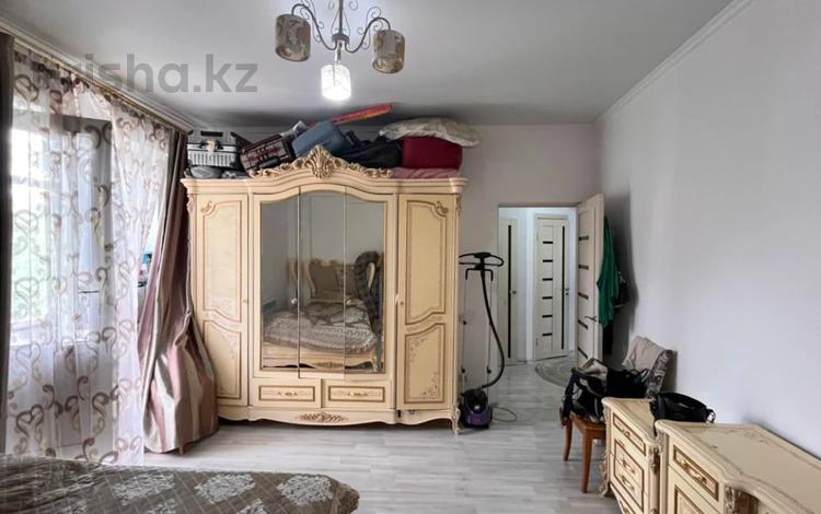 4-комнатная квартира · 100 м² · 3/3 этаж, Микрорайон 5 за 40 млн ₸ в Талдыкоргане, мкр Самал — фото 14